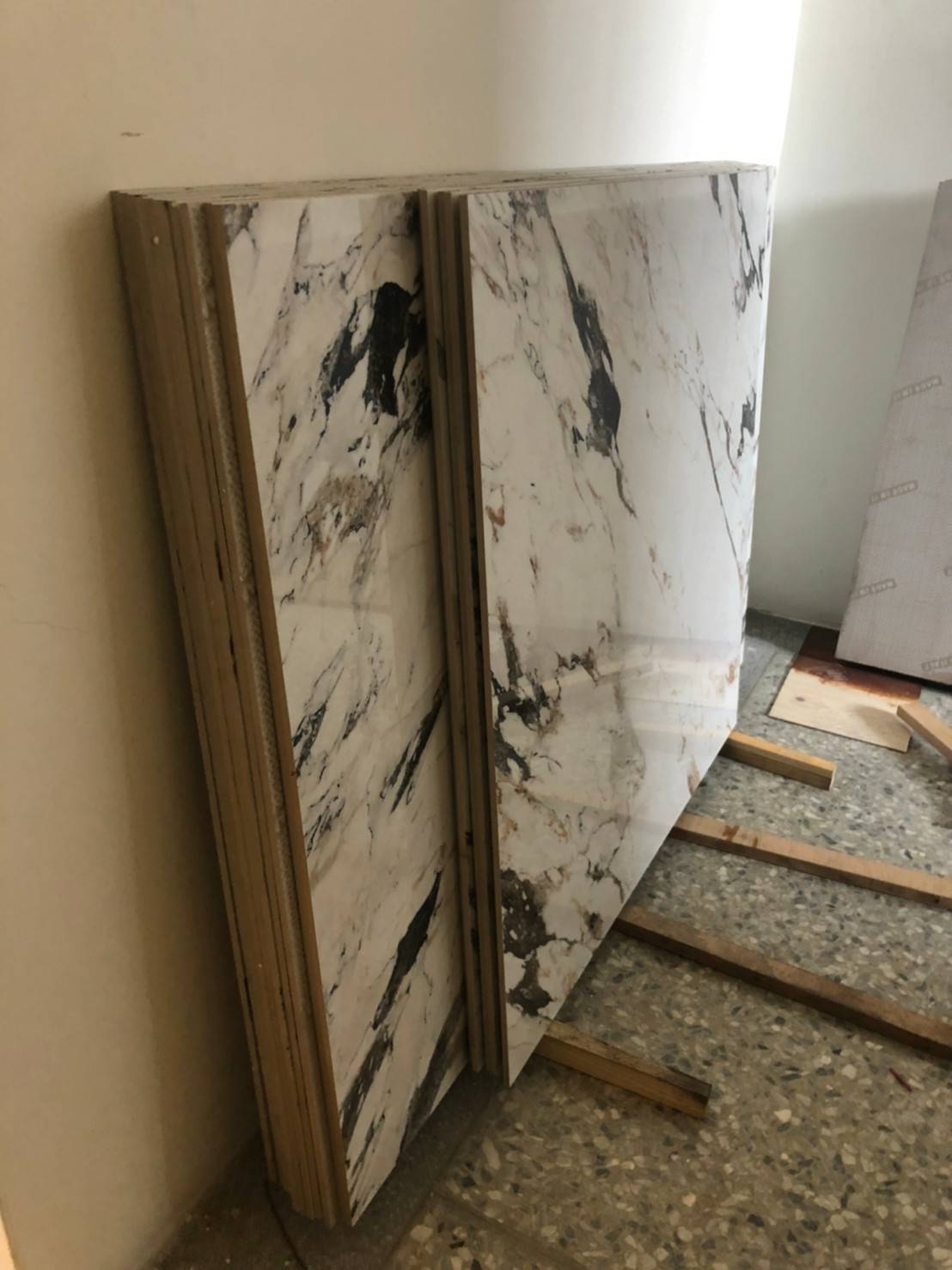 搬運作業_黃金雕刻 搬運作業_黃金雕刻