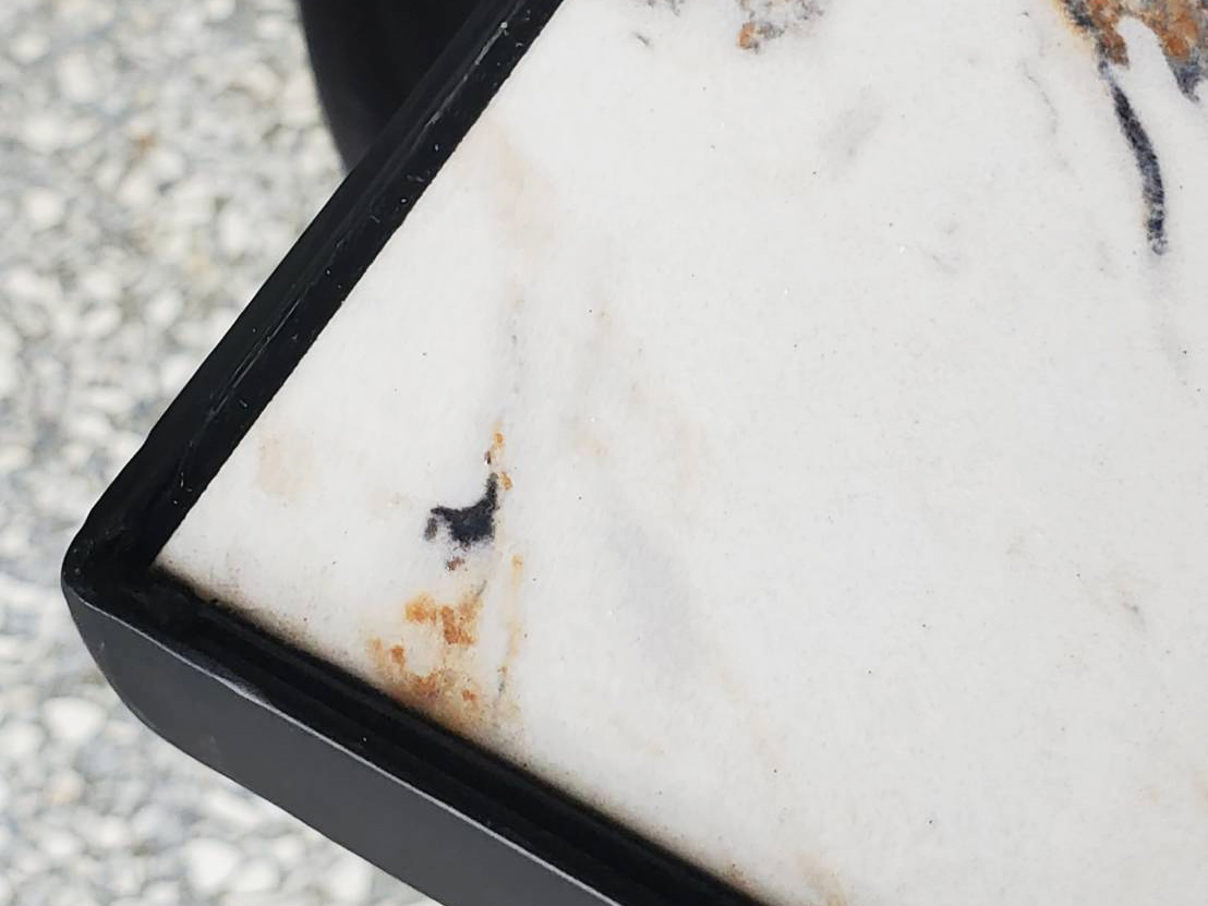 瑪摩麗磁大板-黃金雕刻-桌面收邊 瑪摩麗磁大板-黃金雕刻-桌面收邊