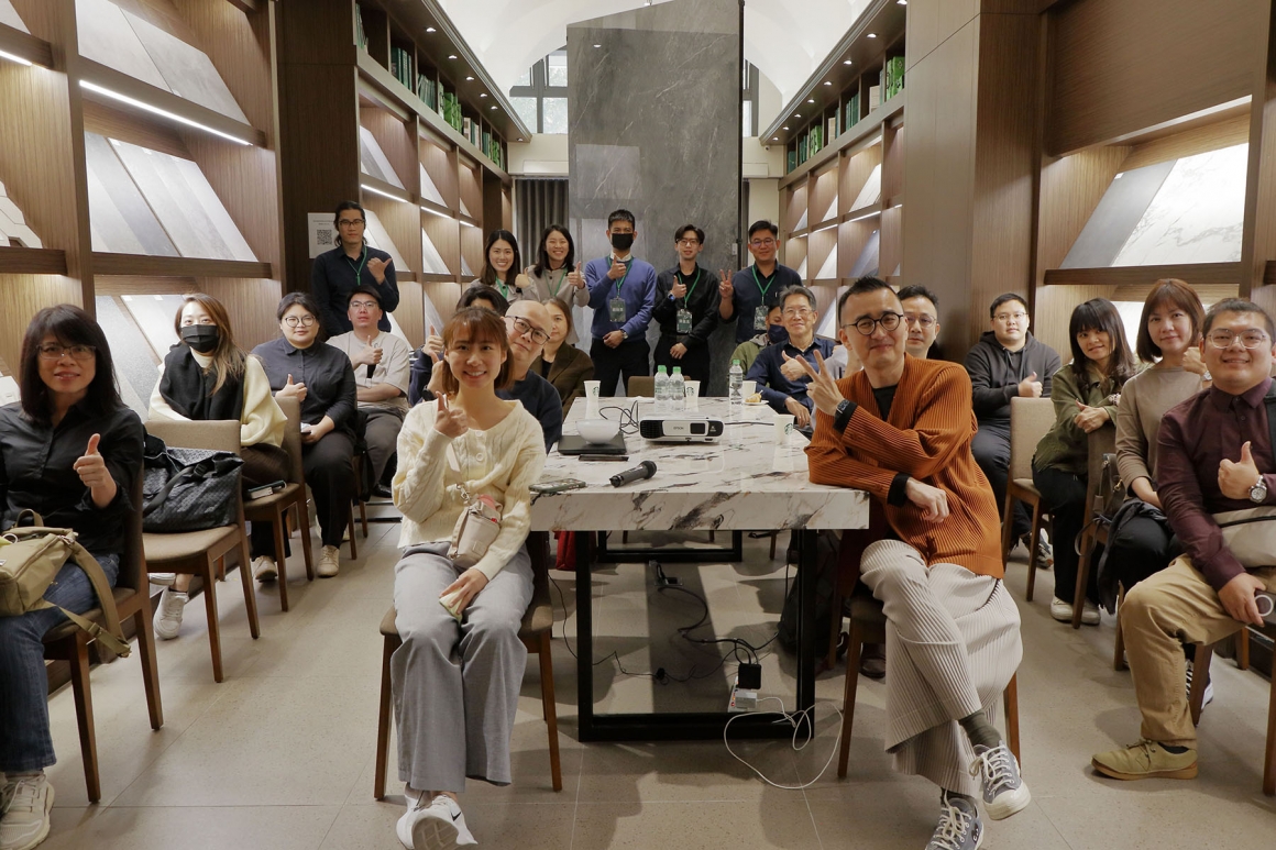 瑪摩麗磁與孫啟能老師_光與健康的美學實踐 瑪摩麗磁與孫啟能老師_光與健康的美學實踐